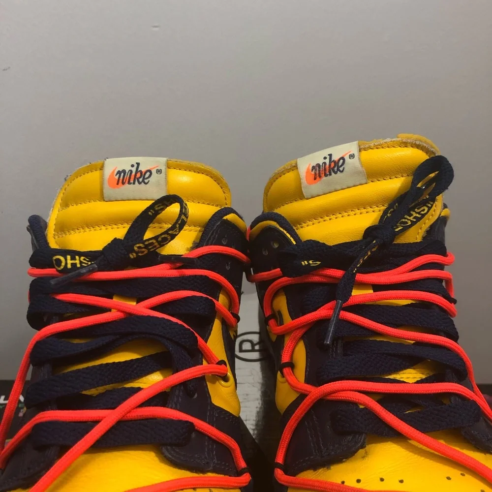 Nike Dunk Low Off-White University Gold/ Midnight Navy - Picture 7 of 12